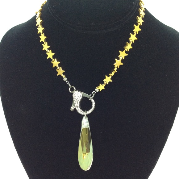 Hematite Star Necklace - Picture 1 of 3